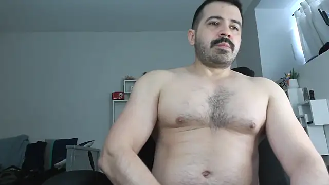 Snapshot of AngelFusco chatting on 05.12.26 AngelFusco online show from 05.12.26