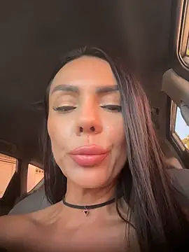 SofiParma online show from 07.25.26