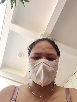 Yummy 9x online show from 04.18.26