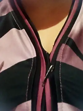 itz-liliroy online show from 04.03.26