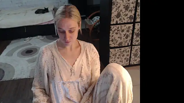 Snapshot of Sweet_hot_shrmp chatting on 05.27.26 Sweet hot shrmp online show from 05.27.26
