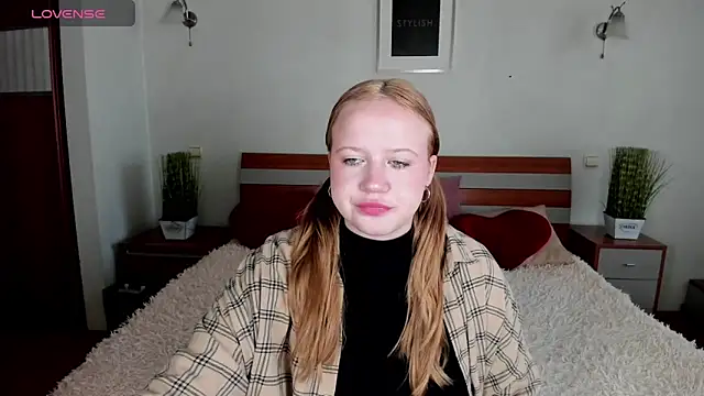 KittyCutest online show from 03.31.26