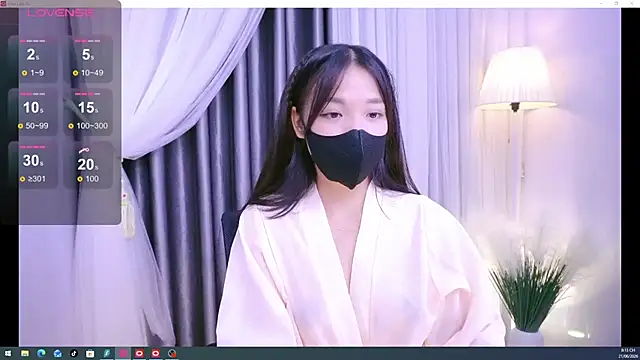 Lu Ly22 online show from 06.21.26