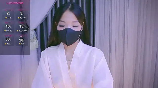Lu Ly22 online show from 07.05.26