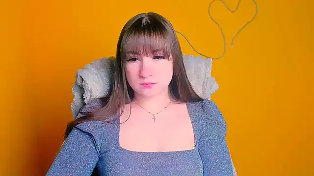 Snapshot of Tiffani_Angel chatting on 04.09.26 Tiffani Angel online show from 04.09.26