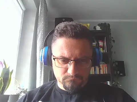 Snapshot of 19cmSlave chatting on 05.14.26 19cmSlave online show from 05.14.26