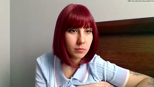 Snapshot of ZaraHotTeen chatting on 05.11.26 ZaraHotTeen online show from 05.11.26