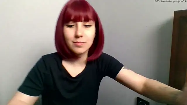 Snapshot of ZaraHotTeen chatting on 05.18.26 ZaraHotTeen online show from 05.18.26