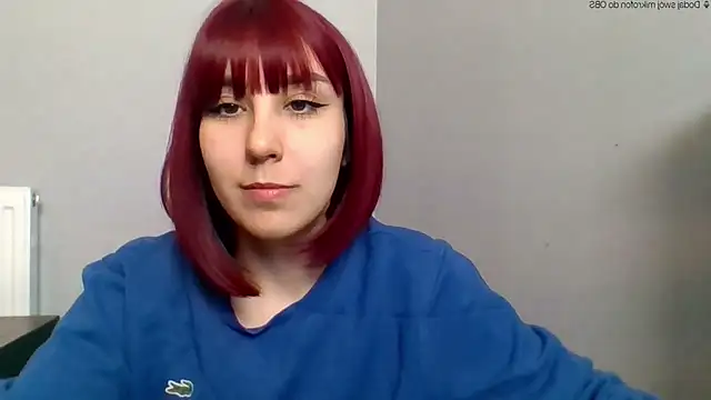 Snapshot of ZaraHotTeen chatting on 05.19.26 ZaraHotTeen online show from 05.19.26
