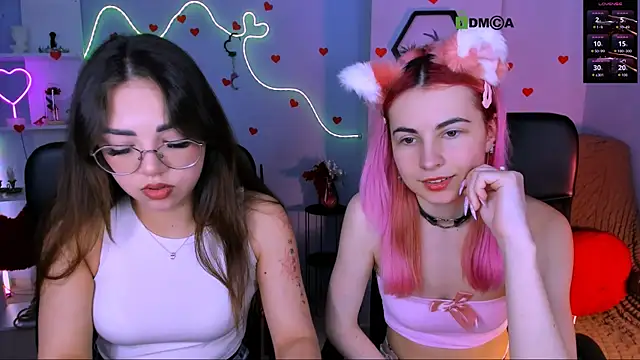 Snapshot of lissa_veils chatting on 04.13.26 lissa veils online show from 04.13.26