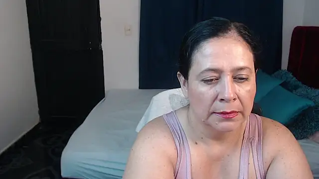 carlareyesk977 online show from 07.28.26