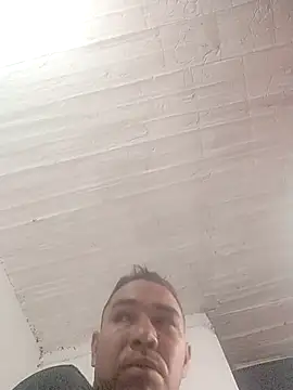 Snapshot of celeste_leon07 chatting on 04.10.26 celeste leon07 online show from 04.10.26