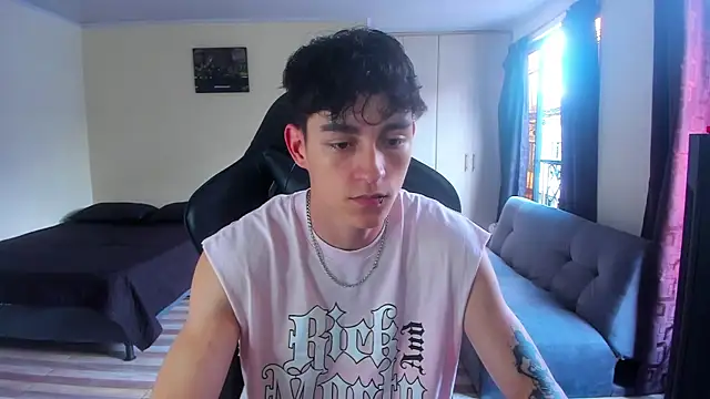 Luke Chill online show from 04.27.26