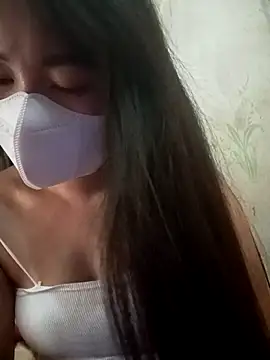 Linh Hoang online show from 05.22.26