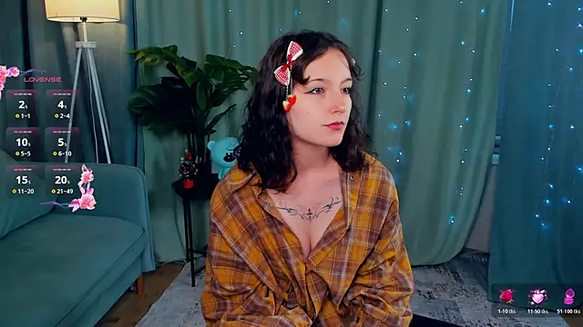 SunniPhoenix online show from 04.05.26