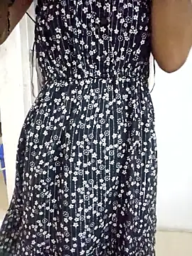 Snapshot of unique_sexy11 chatting on 04.06.26 unique sexy11 online show from 04.06.26