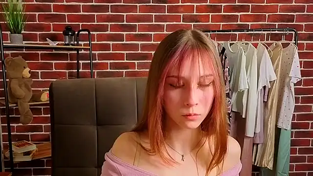 JudyyCarroll online show from 04.09.26