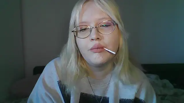 Snapshot of Elayne_Sweet chatting on 04.26.26 Elayne Sweet online show from 04.26.26