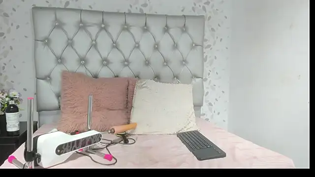 Snapshot of brenda_sofia69 chatting on 07.28.26 brenda sofia69 online show from 07.28.26