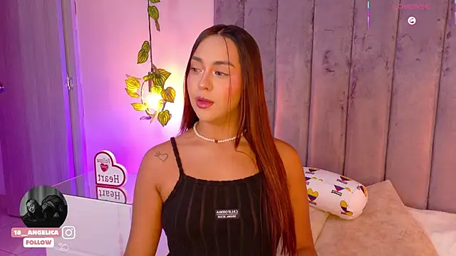 Snapshot of angelicaa_garcia chatting on 07.27.26 angelicaa garcia online show from 07.27.26