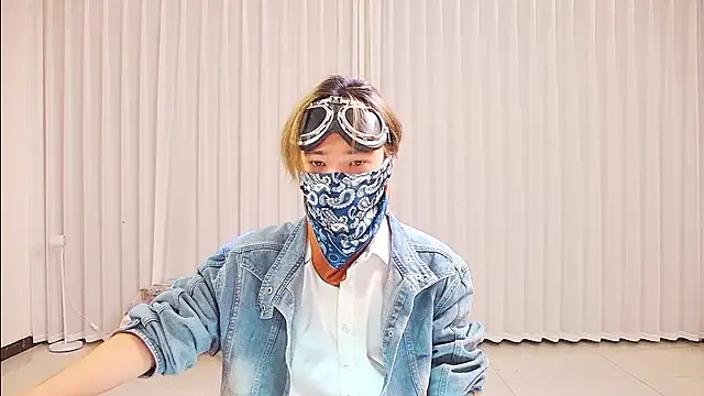 wumei-001 online show from 04.01.26