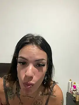 Snapshot of Elisahc420 chatting on 04.16.26 Elisahc420 online show from 04.16.26