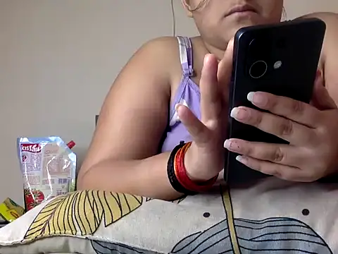Bitchin Riya online show from 06.19.26