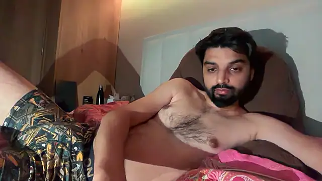 Snapshot of priyxh chatting on 07.14.26 priyxh online show from 07.14.26