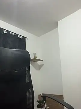 Snapshot of sebascuterouss chatting on 05.28.26 sebascuterouss online show from 05.28.26
