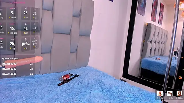 Snapshot of BLACKANDWHITE_03 chatting on 04.10.26 BLACKANDWHITE 03 online show from 04.10.26