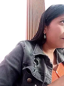 Snapshot of SofiaMendez1_ chatting on 04.11.26 SofiaMendez1 online show from 04.11.26