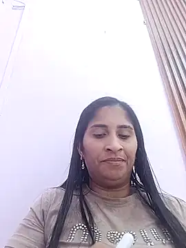 Snapshot of SofiaMendez1_ chatting on 04.15.26 SofiaMendez1 online show from 04.15.26