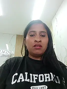 Snapshot of SofiaMendez1_ chatting on 07.21.26 SofiaMendez1 online show from 07.21.26