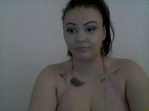 Snapshot of Daria1997 chatting on 04.02.26 Daria1997 online show from 04.02.26