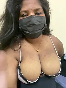 Snapshot of Shalu_naughty69 chatting on 05.20.26 Shalu naughty69 online show from 05.20.26