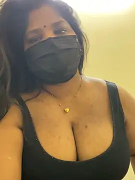Snapshot of Shalu_naughty69 chatting on 05.30.26 Shalu naughty69 online show from 05.30.26