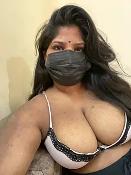 Snapshot of Shalu_naughty69 chatting on 07.13.26 Shalu naughty69 online show from 07.13.26