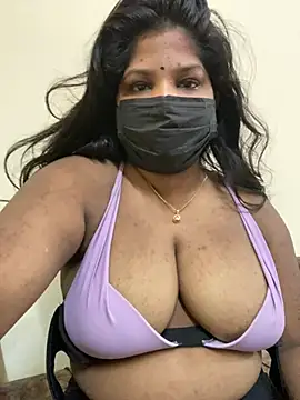 Snapshot of Shalu_naughty69 chatting on 07.20.26 Shalu naughty69 online show from 07.20.26