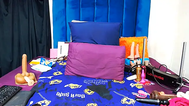 Freakyslut-39 online show from 06.10.26