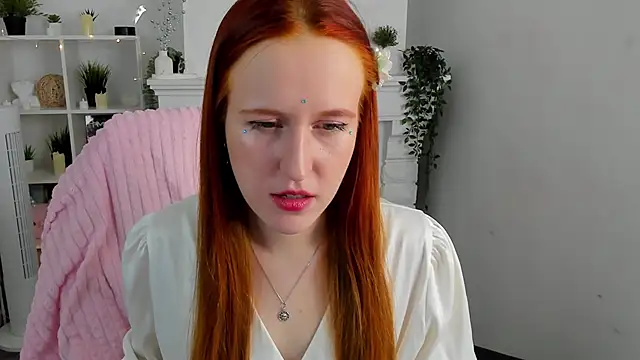 EvaBellea online show from 04.07.26