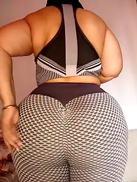 Sexy yassimna online show from 04.23.26