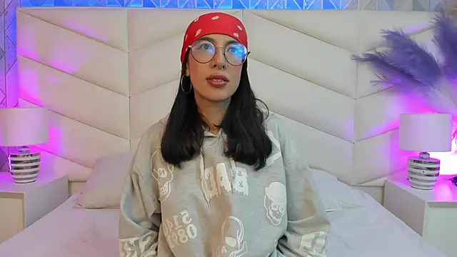 selene meyer online show from 04.02.26