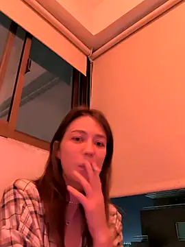 ulika 200419 online show from 04.16.26