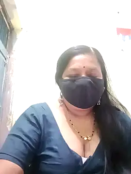 PINKI 024 online show from 04.29.26