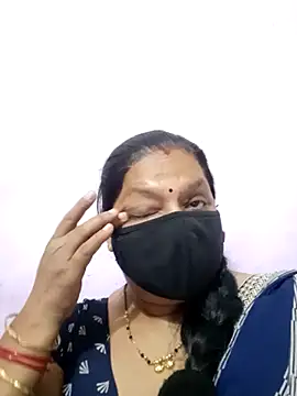 PINKI 024 online show from 04.30.26