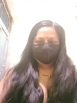 PINKI 024 online show from 05.22.26