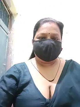 PINKI 024 online show from 06.06.26