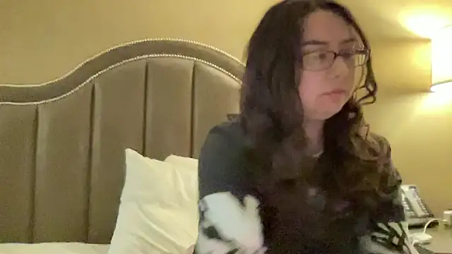 ariaxm00n online show from 05.20.26