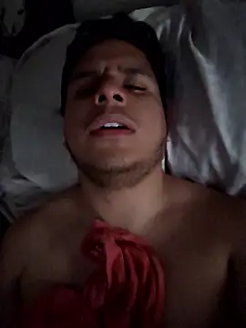 Snapshot of Santi_DRaptor chatting on 04.02.26 Santi DRaptor online show from 04.02.26