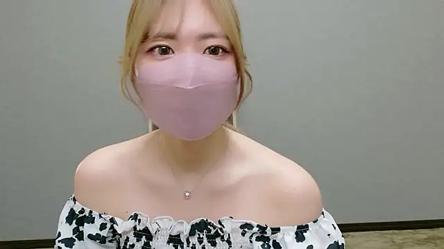 Snapshot of YUA_0425 chatting on 06.24.26 YUA 0425 online show from 06.24.26